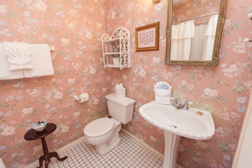 Alexander Homestead Bed And Breakfast St. Augustine Room photo